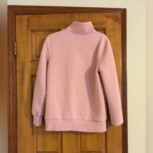 Doe an Rae Quilted Pullover - Picture 4 of 5